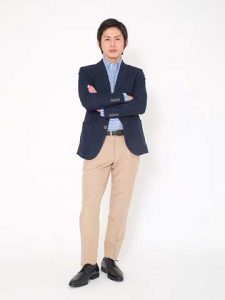 「UWear(ユーウェア)」ジャケパンプランの全身コーデ例