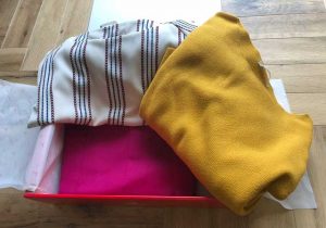 エアークローゼットのアイテムボックス6箱目で届いた洋服の写真
