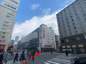 大阪市北区芝田1丁目交差点の写真
